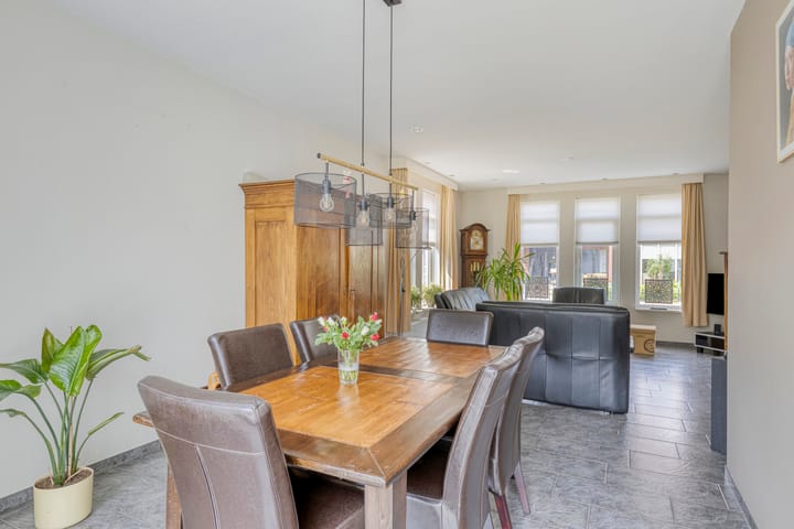 Foto 16 van Koningsveld 45