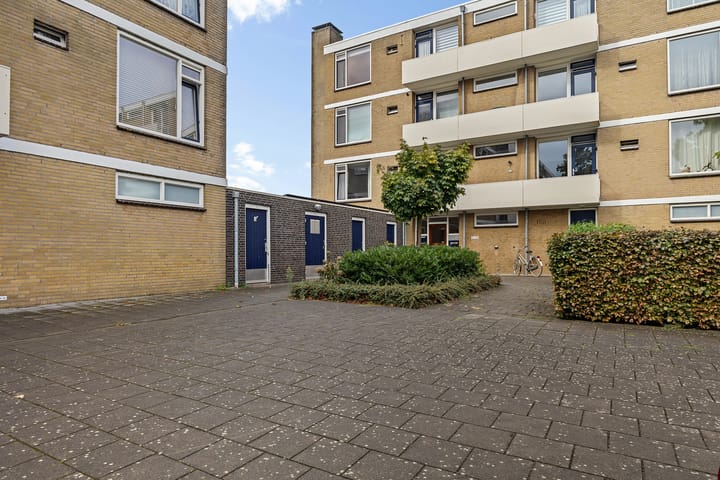 Foto 2 van Cederstraat 189