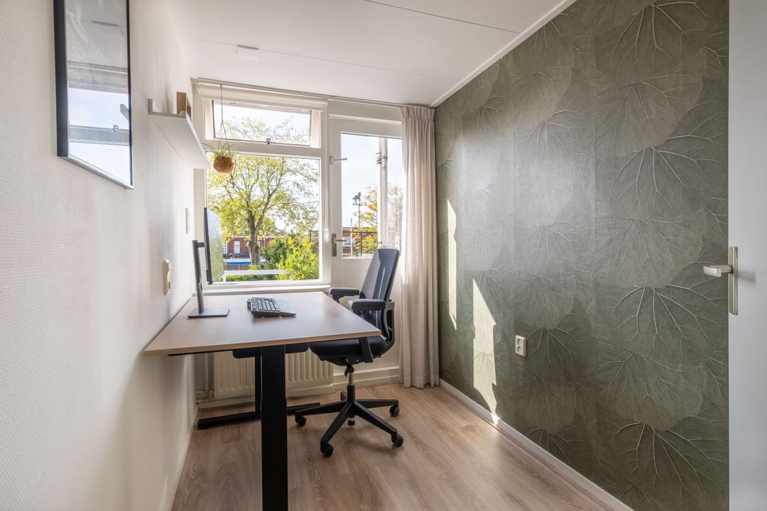 Photo 26 of Pioenstraat 6