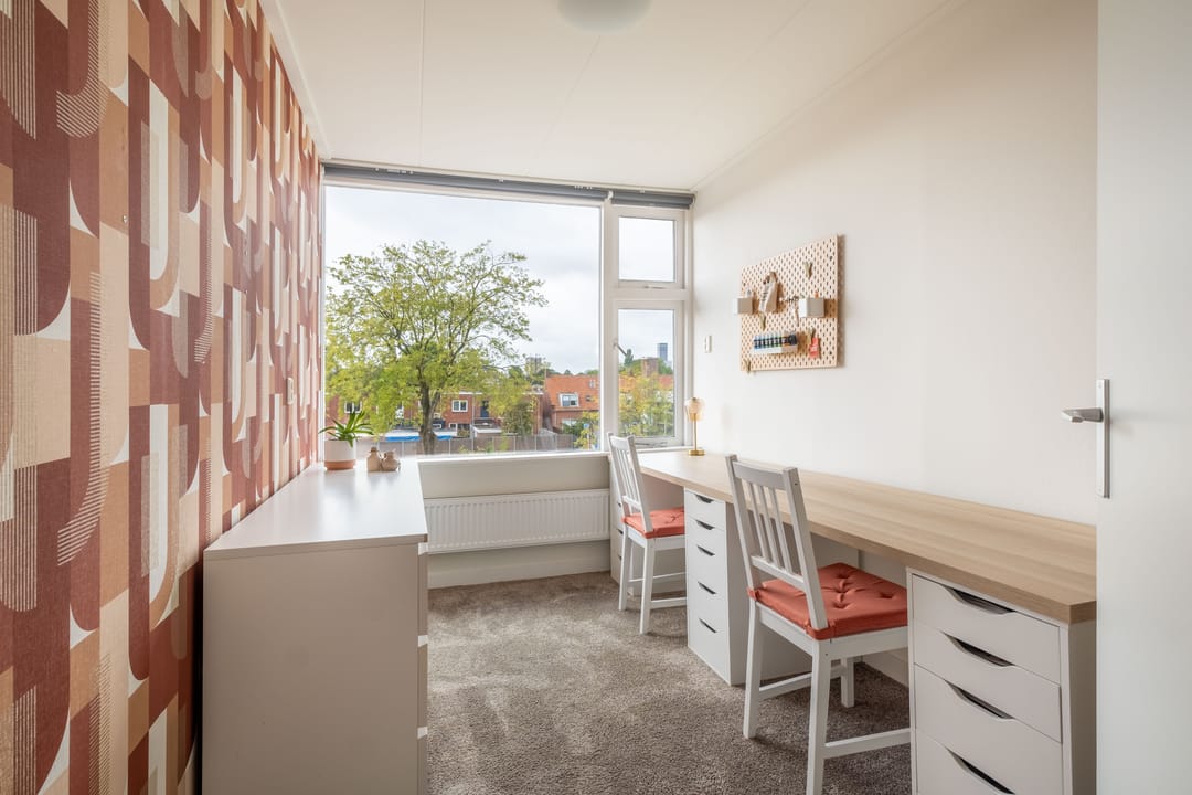 Photo 32 of Pioenstraat 6