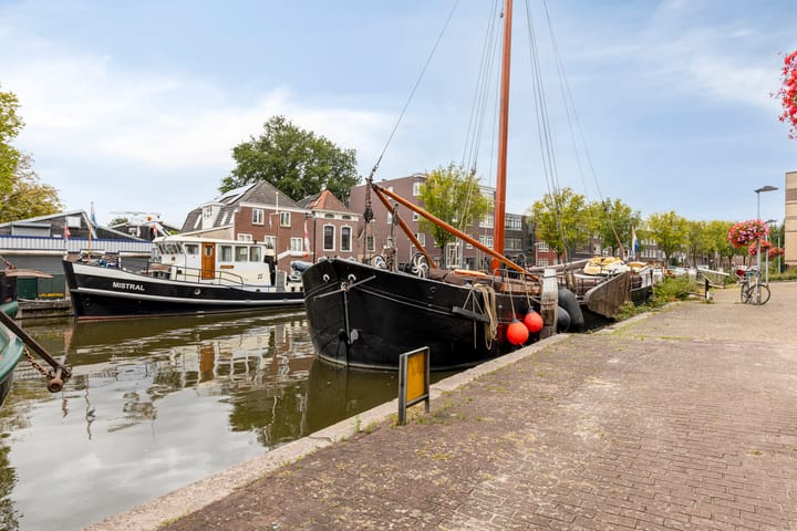 Foto 26 van Vest 160