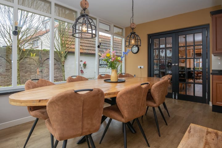 Foto 20 van Koningin Wilhelminalaan 6