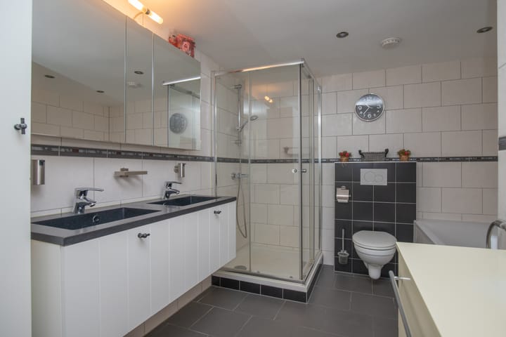 Foto 37 van Koningin Wilhelminalaan 6