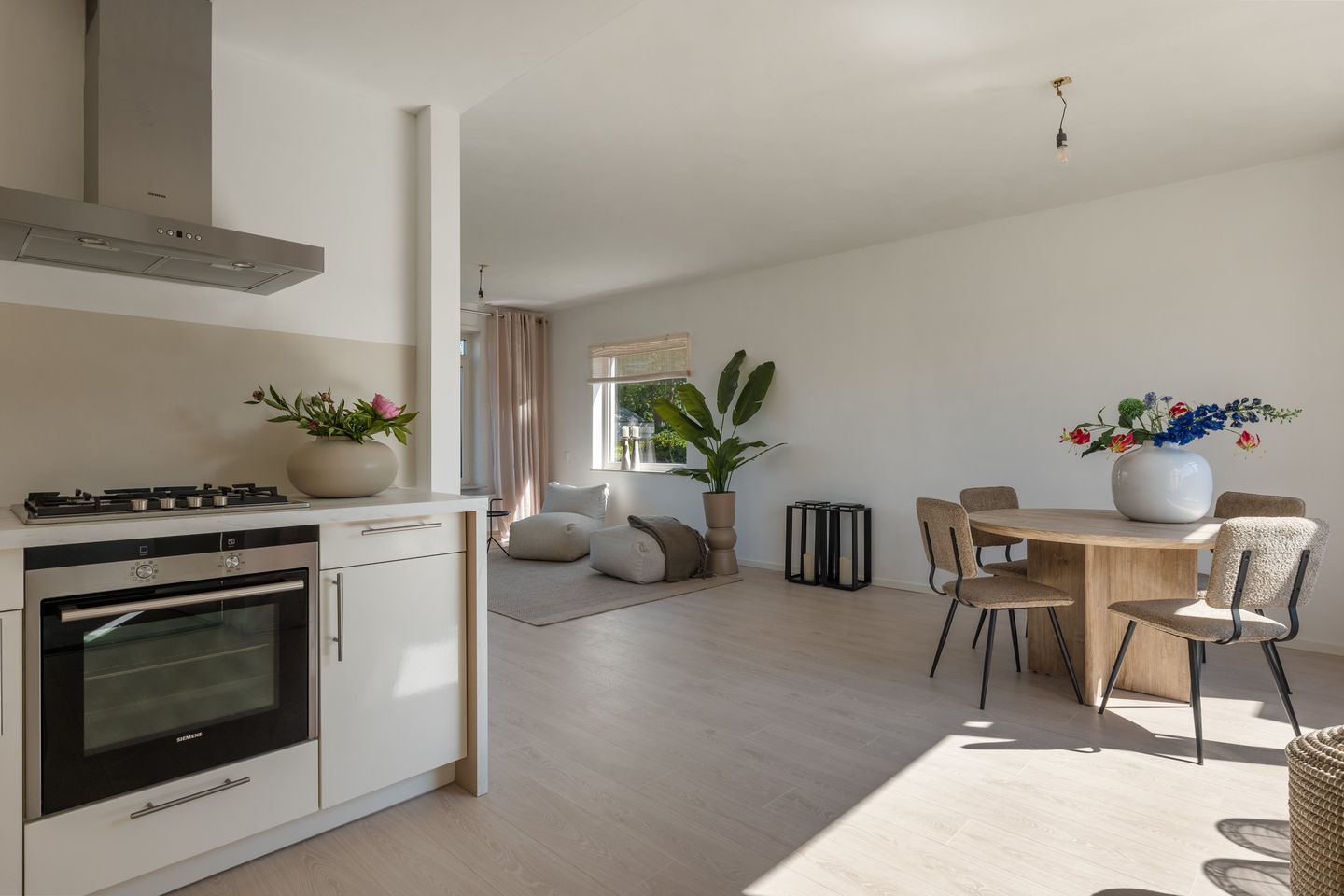 Foto 10 van Oostlaan 20
