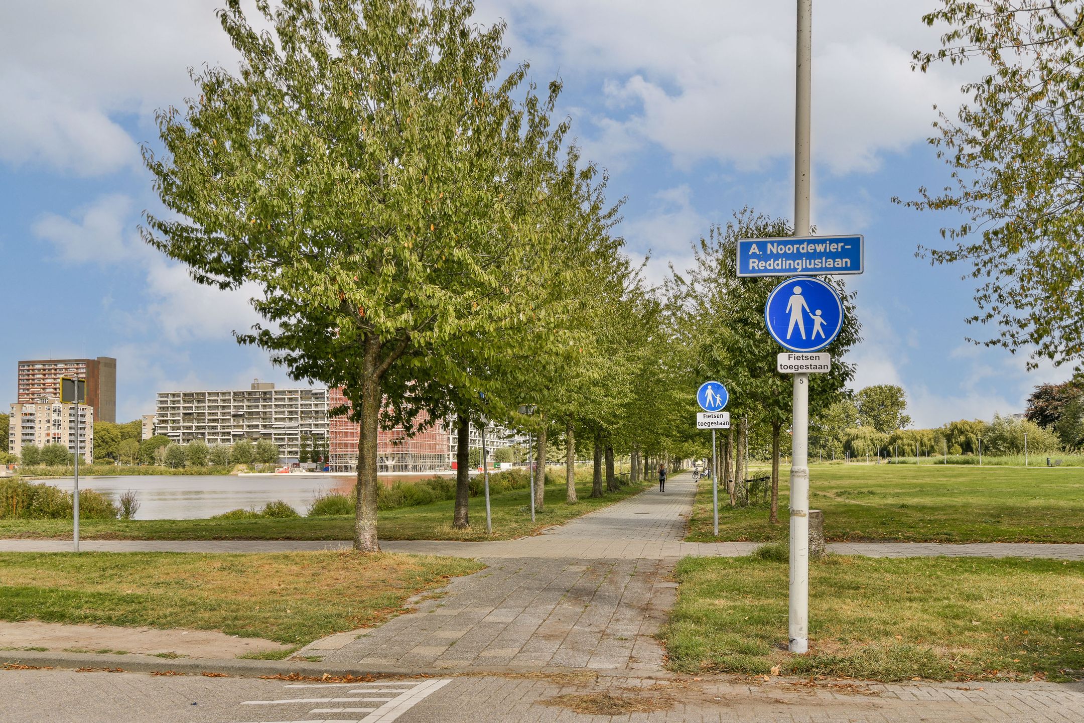 Foto 3 van A. Noordewier-Reddingiuslaan 27