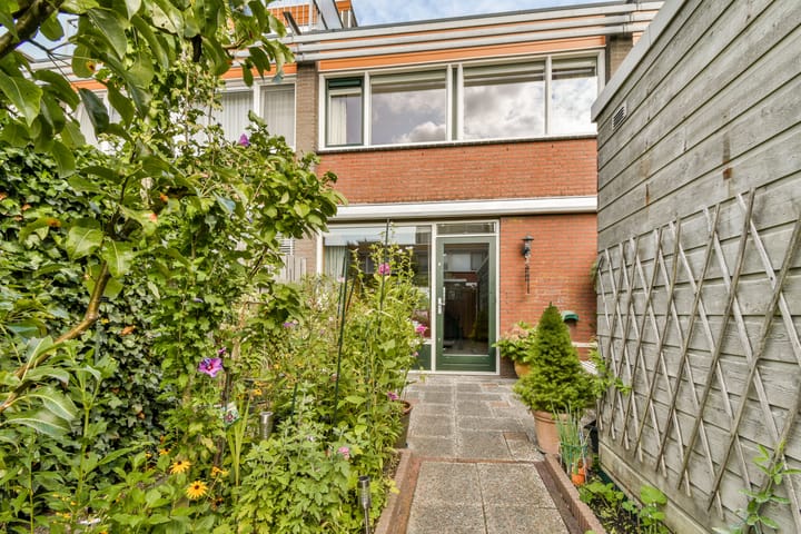 Foto 4 van A. Noordewier-Reddingiuslaan 27