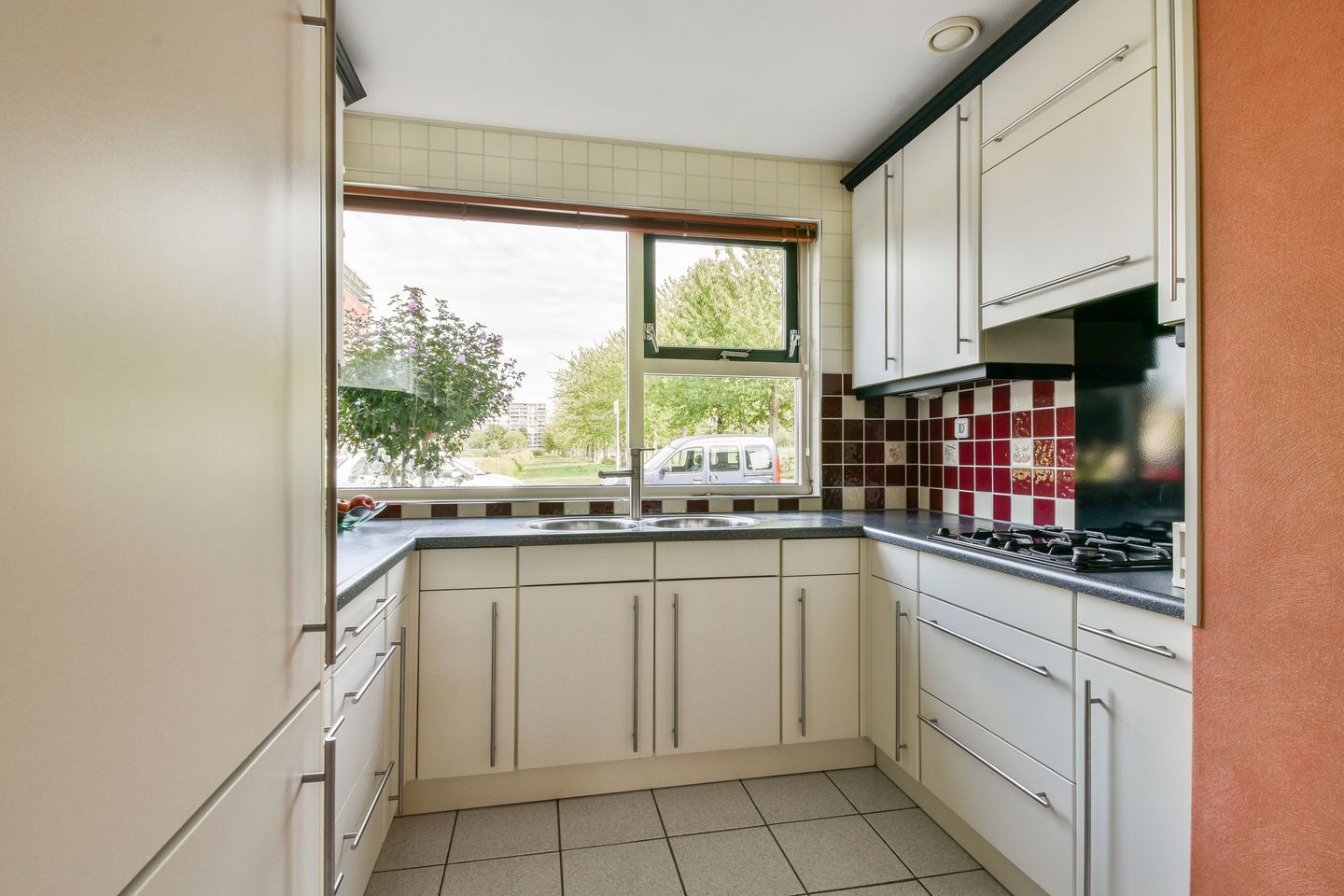 Foto 10 van A. Noordewier-Reddingiuslaan 27