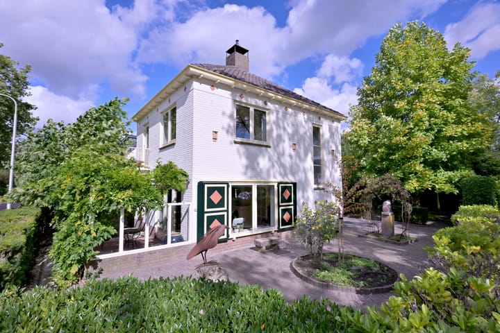 Foto 2 van Esdoornlaan 15