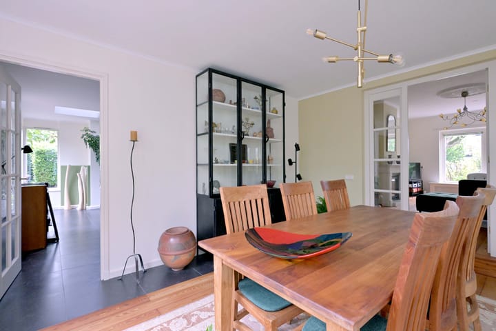 Foto 15 van Esdoornlaan 15