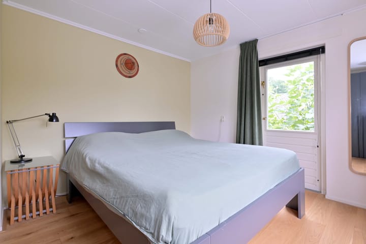 Foto 29 van Esdoornlaan 15