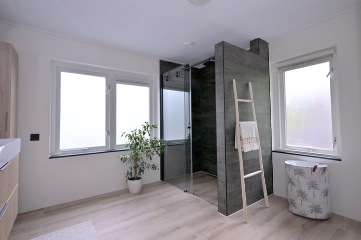 Foto 33 van Esdoornlaan 15