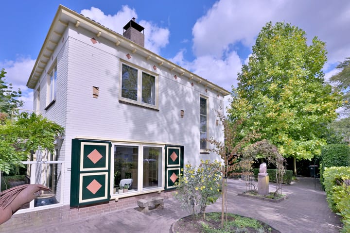 Foto 39 van Esdoornlaan 15