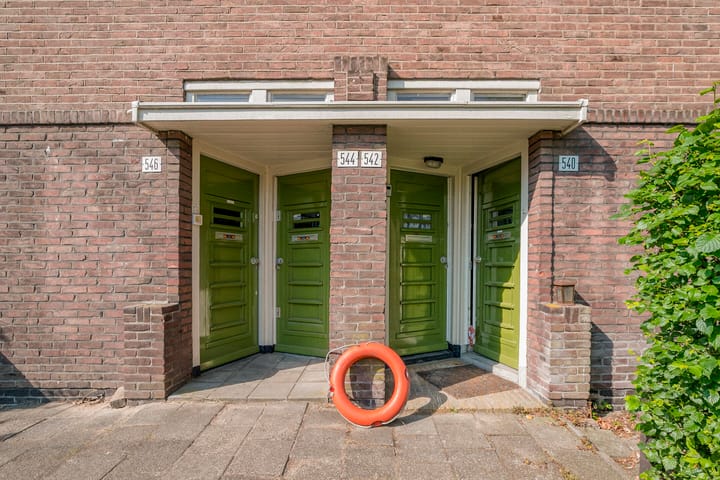 Photo 5 of Middenweg 542