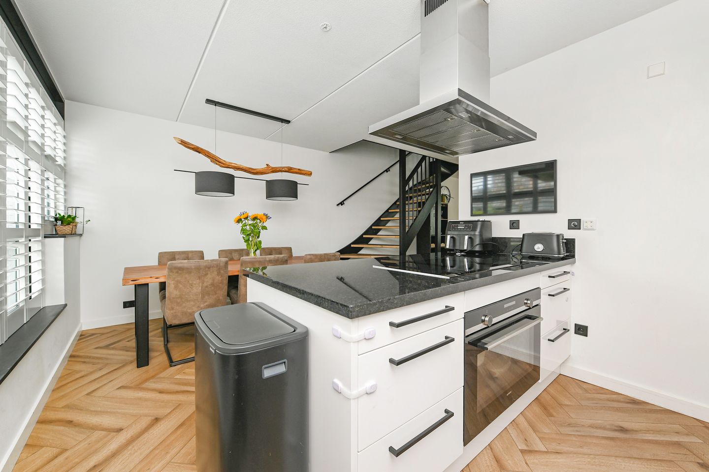 Foto 10 van Martinus Nijhoffweg 48