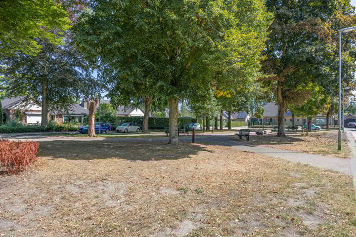 Foto 38 van Bernhardstraat 29