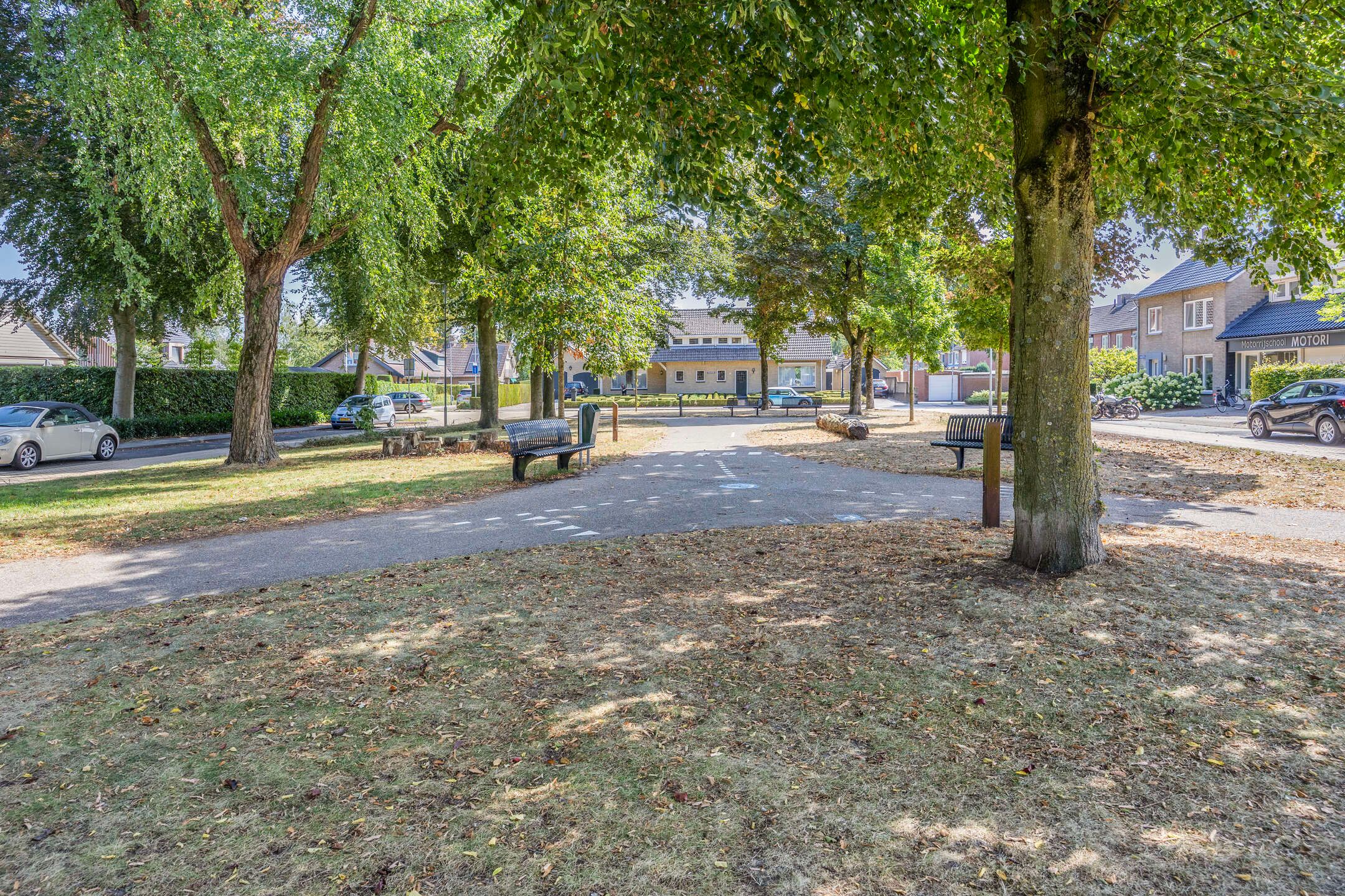 Foto 39 van Bernhardstraat 29