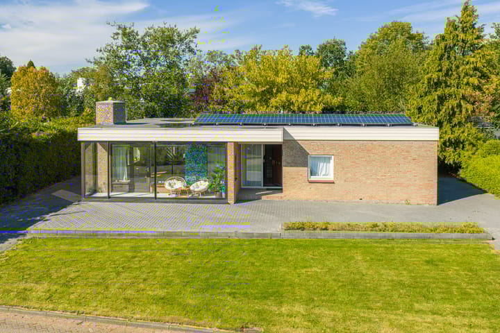 Photo 3 of De Woudhorne 26