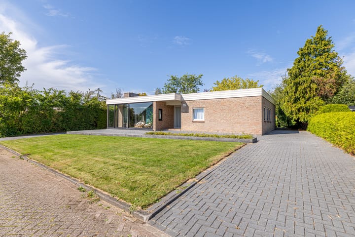 Photo 16 of De Woudhorne 26