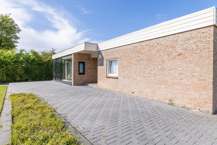 Photo 17 of De Woudhorne 26