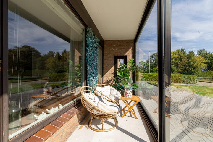 Photo 22 of De Woudhorne 26