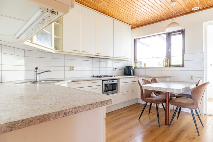 Photo 29 of De Woudhorne 26