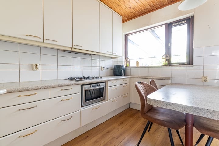 Photo 31 of De Woudhorne 26