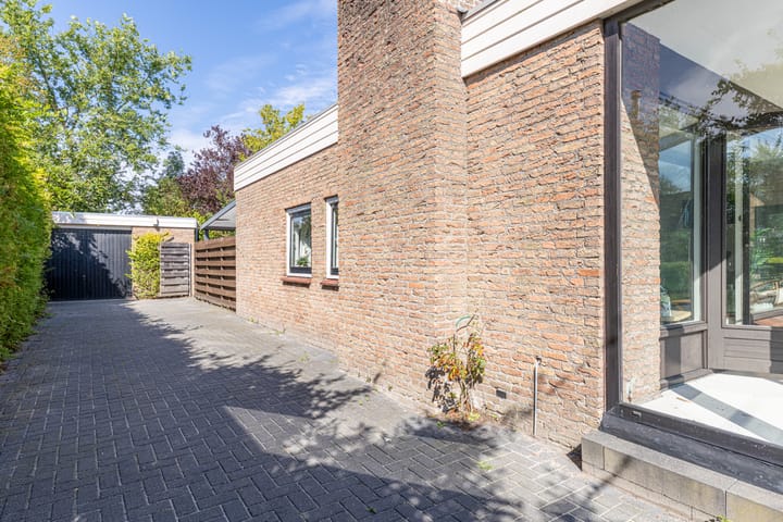 Photo 65 of De Woudhorne 26