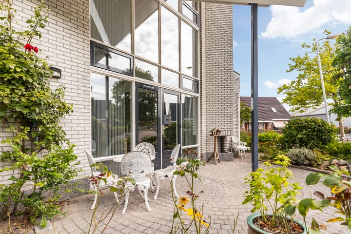 Photo 11 of Hille Veenstrastrjitte 14