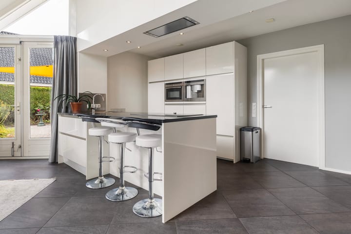 Photo 20 of Hille Veenstrastrjitte 14