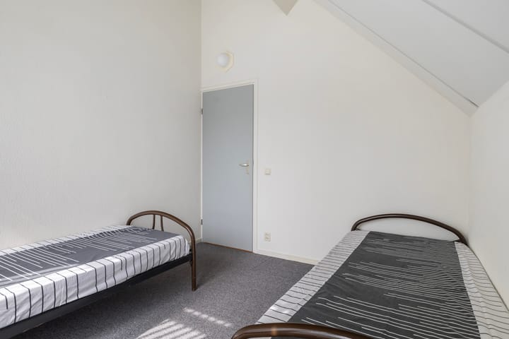 Photo 45 of Hille Veenstrastrjitte 14