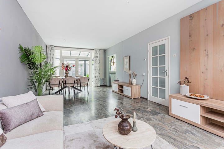 Foto 2 van Louis Pasteurlaan 18