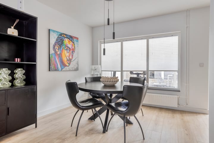 Foto 9 van Leeghwaterstraat 2