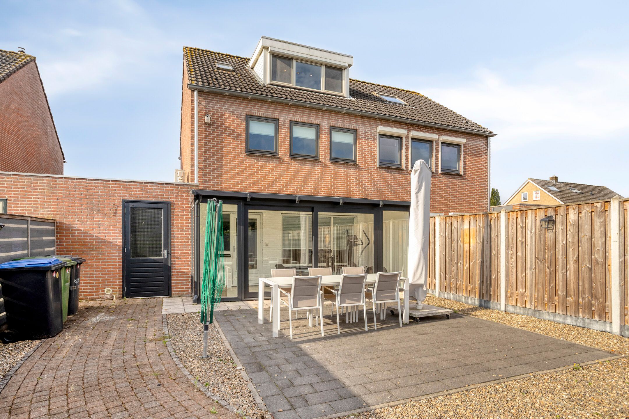 Foto 30 van Leeghwaterstraat 2