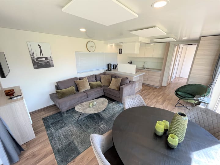 Photo 5 of Spijkweg 15-574