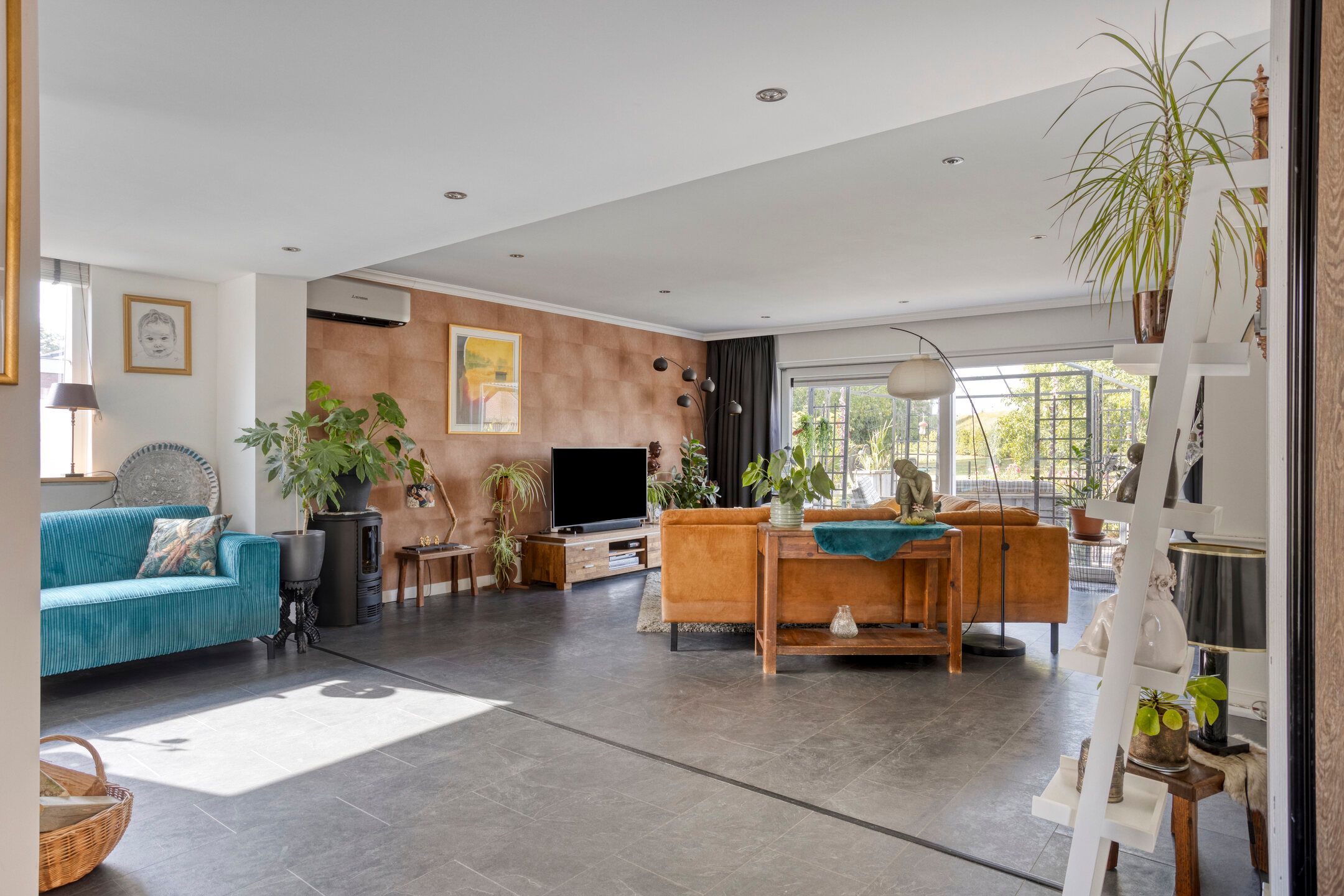 Foto 9 van van Lyndenstraat 11