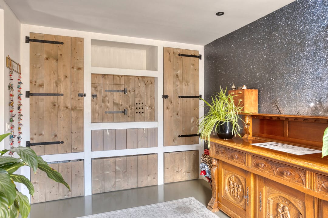 Foto 16 van van Lyndenstraat 11