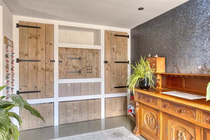 Foto 16 van van Lyndenstraat 11