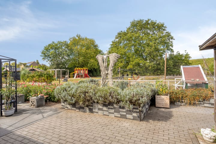 Foto 27 van van Lyndenstraat 11