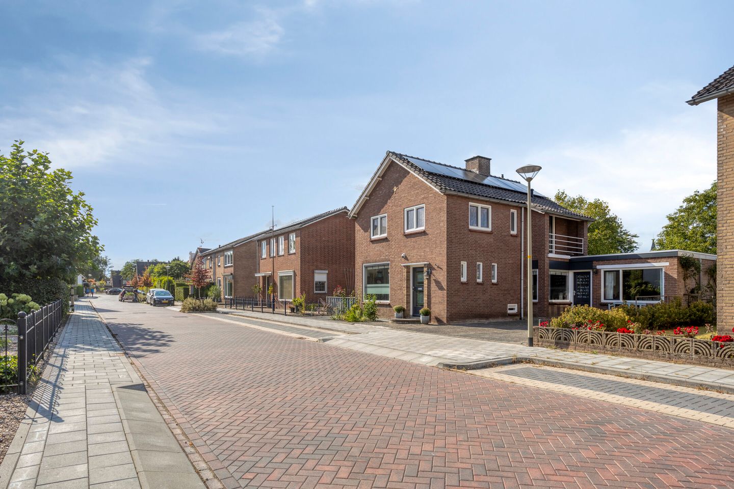 Foto 55 van van Lyndenstraat 11