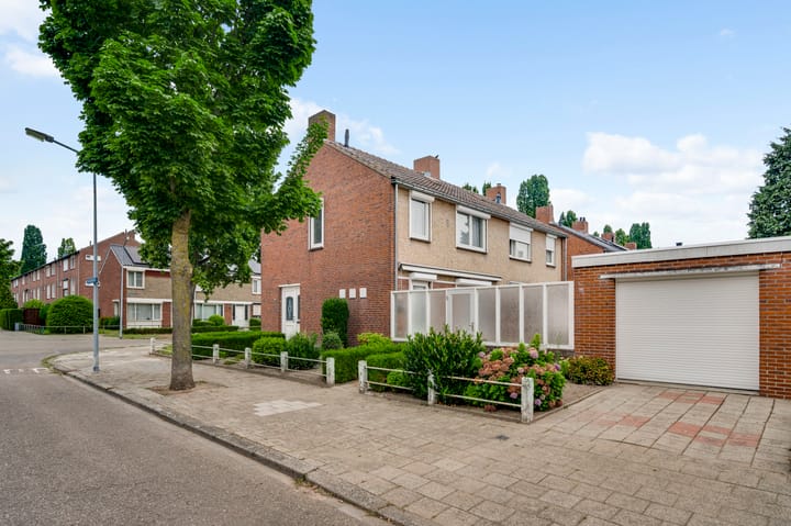 Foto 7 van Schuttebeemd 111