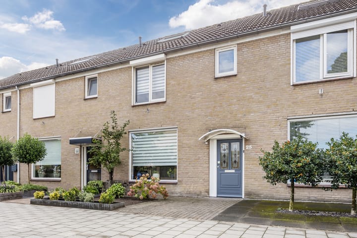 Foto 60 van Beatrixstraat 25