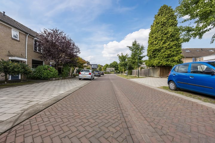 Foto 61 van Beatrixstraat 25