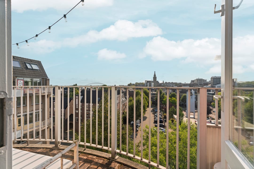 Photo 7 of Veemarkt 177