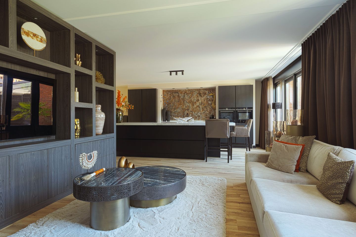 Photo 10 of Van Huessenleede 4