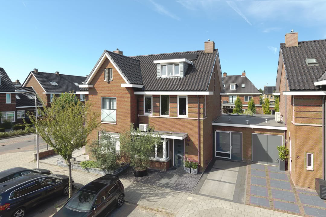 Photo 37 of Van Huessenleede 4