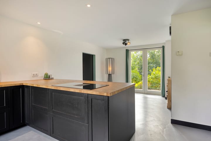 Foto 8 van Spoorpad 8