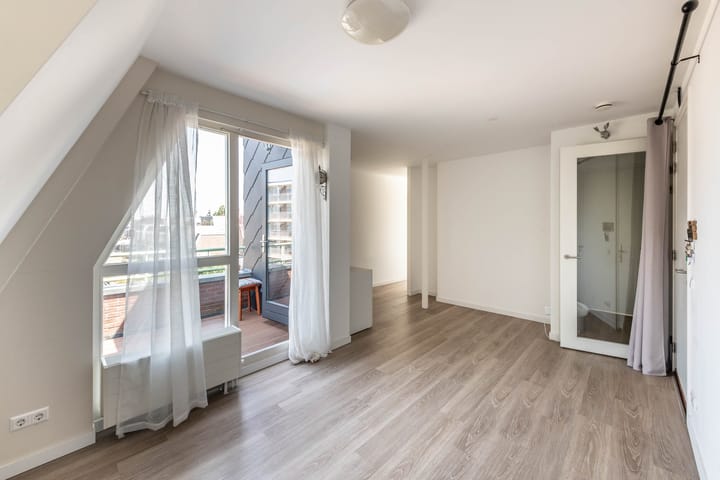 Foto 3 van Drenthelaan 8-E