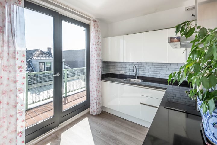 Foto 9 van Drenthelaan 8-E