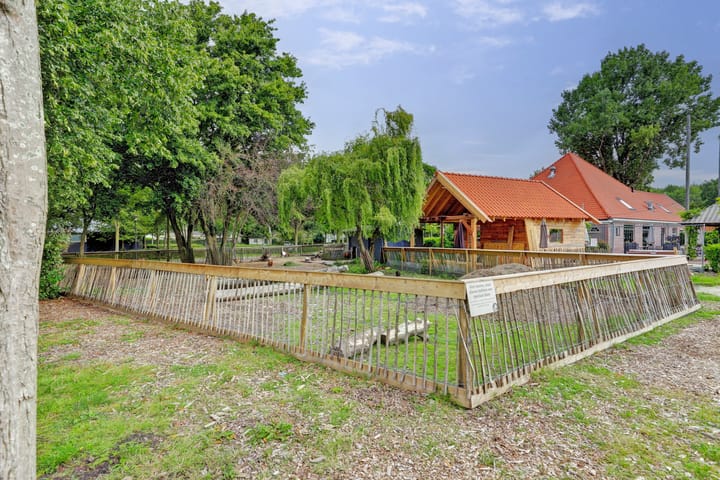 Foto 22 van Buitenhuizerweg 2-37