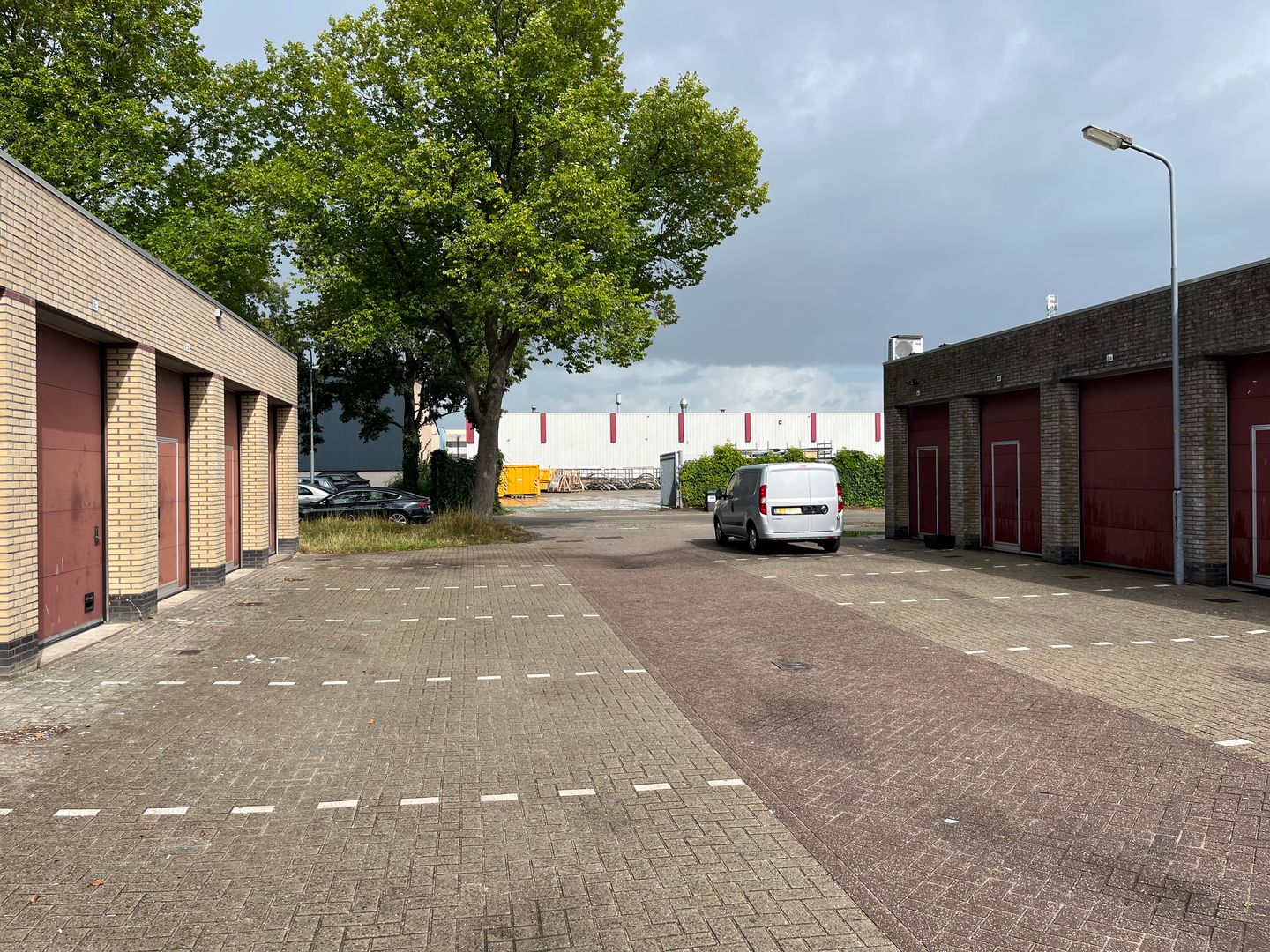 View photo 2 of Nijverheidstraat 3-y